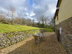 コテージ | 屋外ダイニングエリア