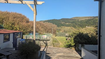Cottage | Property grounds