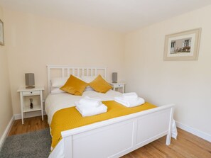 كوخ | 2 عدّة غرف نوم وبديكورات فريدة لكل غرفة وطراز فريد لكل وحدة