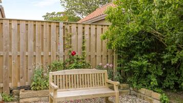 Cottage | Property grounds