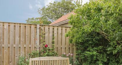 Stakesby House Apartment 3