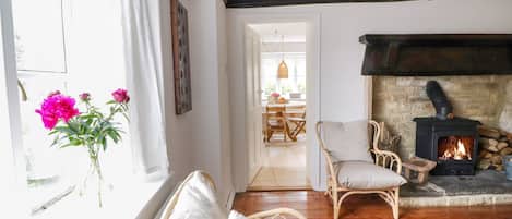 Cottage | Interior