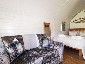 1 bedroom, individually decorated, individually furnished, free WiFi - The Lamb Shack (Bodmin)