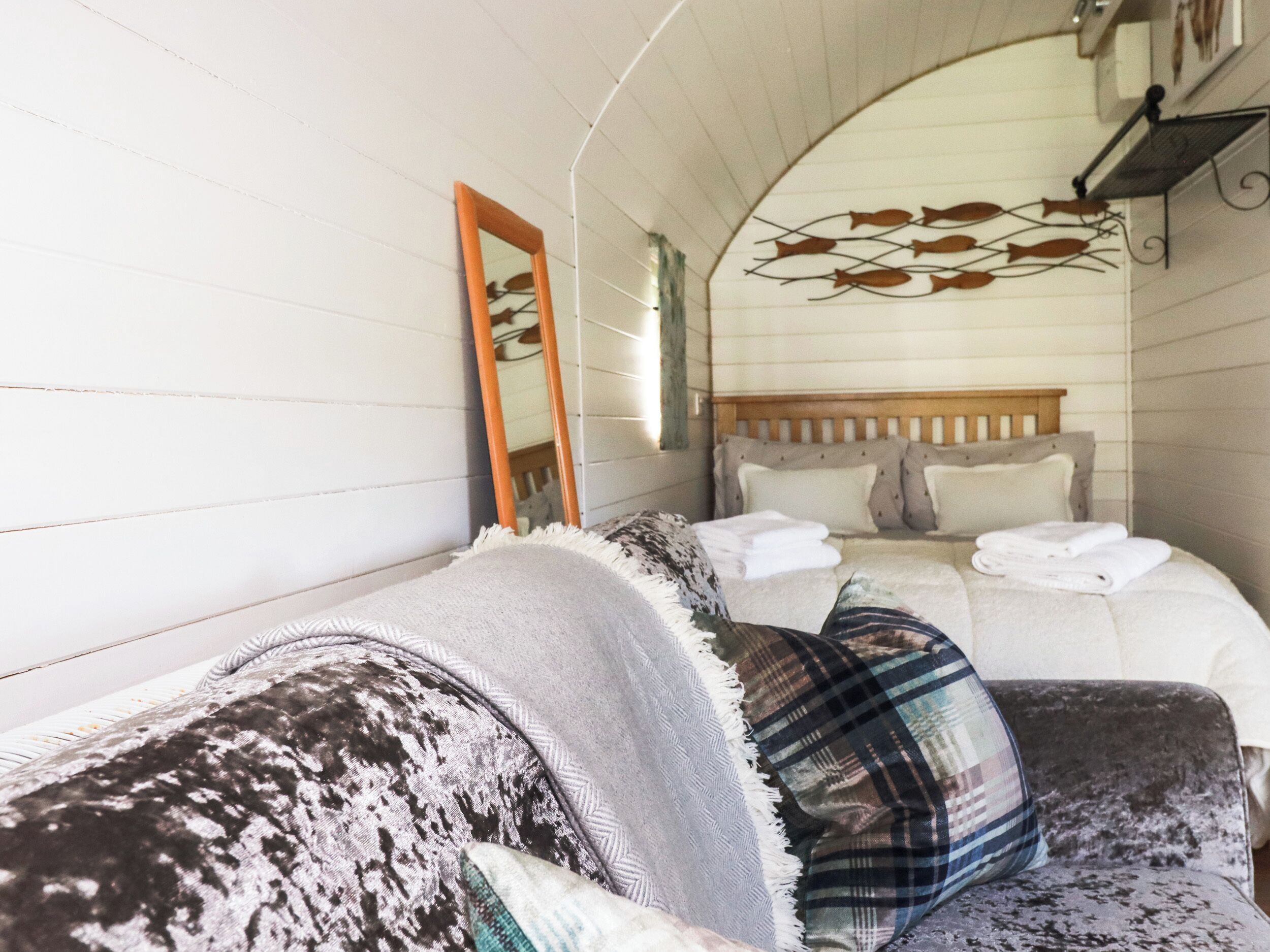 Cottage | 1 bedroom, individually decorated, individually furnished, free WiFi