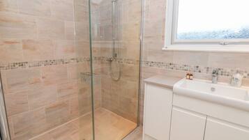 Cottage | Salle de bain | Douche