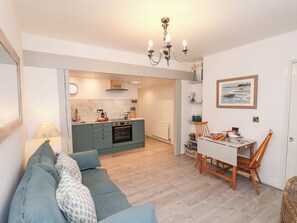 Cottage | Living area - The Riddle (Whitby)