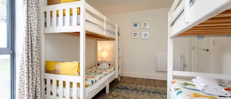 3 bedrooms, individually decorated, individually furnished, free WiFi