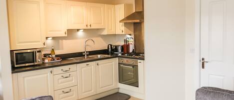 Cottage | Interior