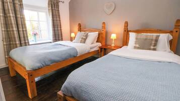 Casa de campo | 2 habitaciones, decoración personalizada y muebles diferentes