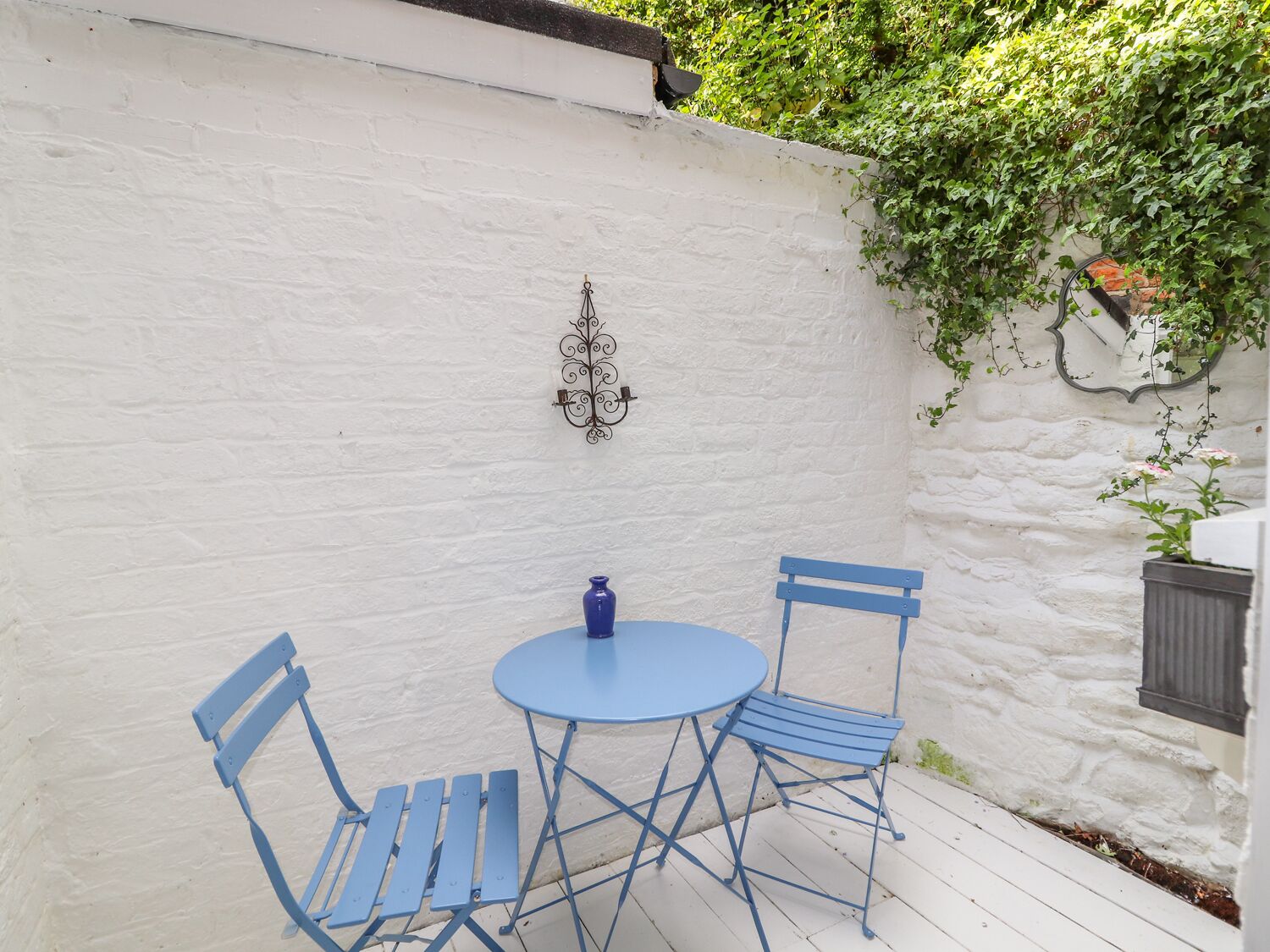 Cottage | Outdoor dining