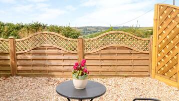 Cottage | Property grounds