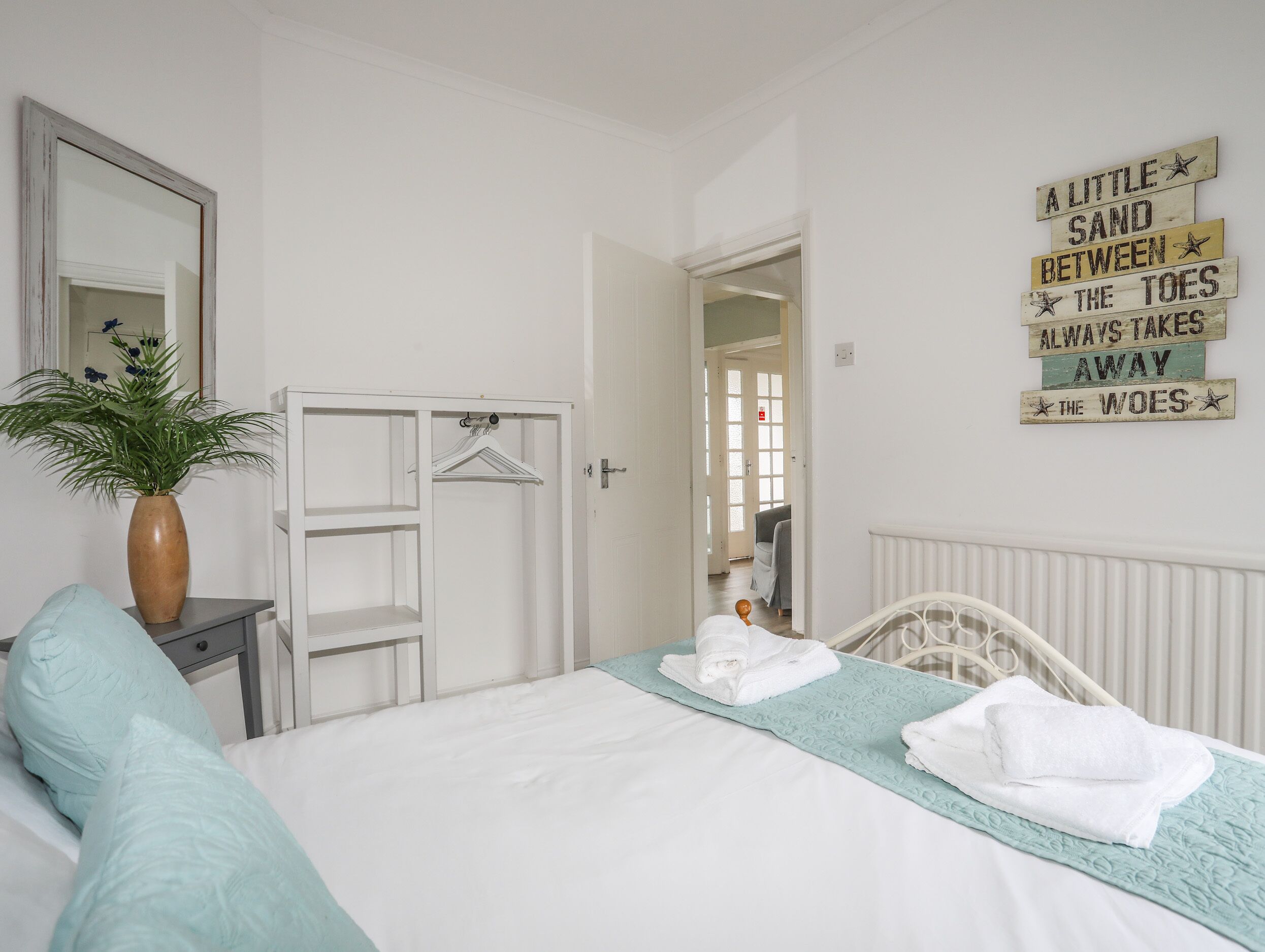Cottage | 4 bedrooms, free WiFi, individually decorated, individually furnished