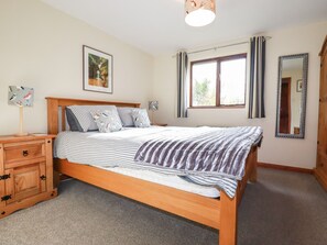 1 غرفة نوم وبديكورات فريدة لكل غرفة وطراز فريد لكل وحدة وواي فاي مجانًا