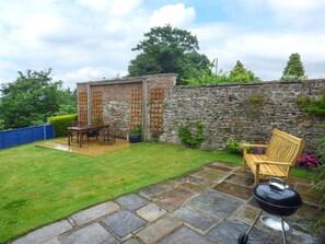 平房 | 住宿地面