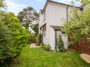 Cottage | Interior - Hilltop (Totnes)