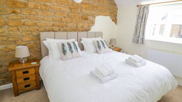 Cottage | 1 bedroom, individually decorated, individually furnished, free WiFi