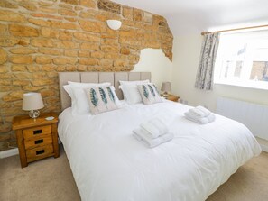 1 bedroom, individually decorated, individually furnished, free WiFi - Treacle Cottage (Warwick)