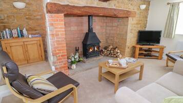 Cottage | Living room