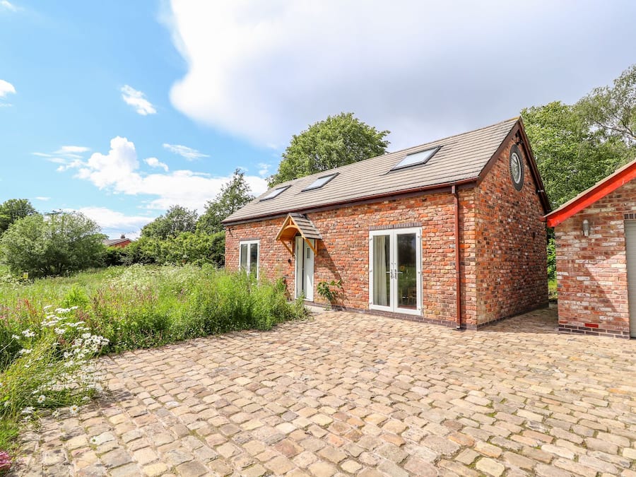 Cottage | Front of property