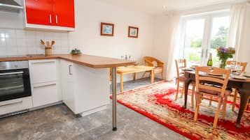Cottage | Interior