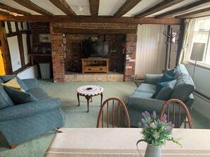Cottage | Interior - Beaumont's Cottage (Cambridge)