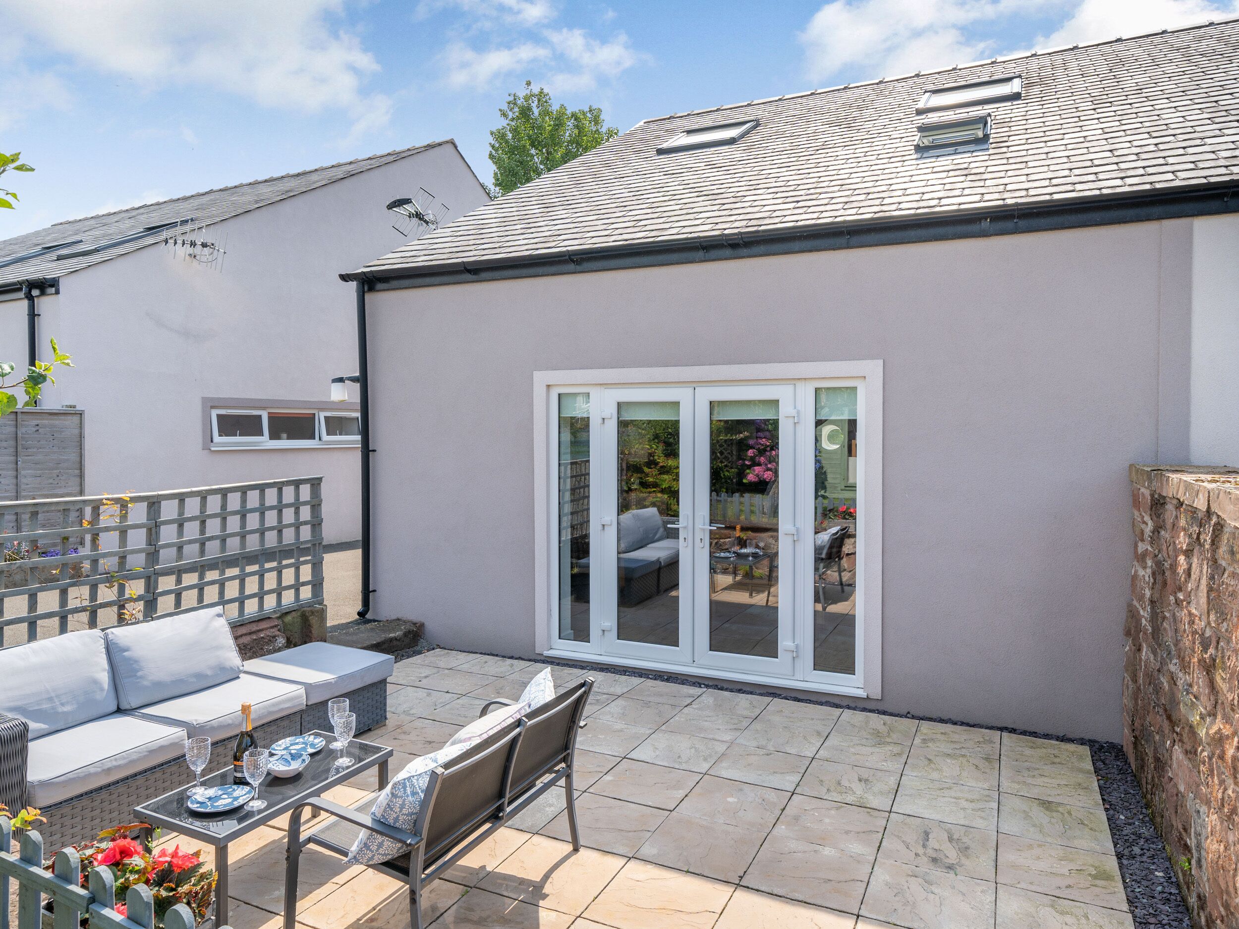 Cottage | Balcony