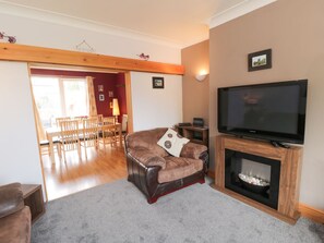Cottage | Living area