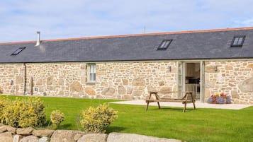Cottage | Exterior