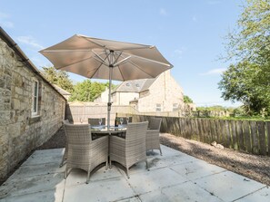 Cottage | Balcony - Nursery Cottage (Morpeth)
