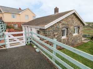 Cottage | BBQ/picnic area