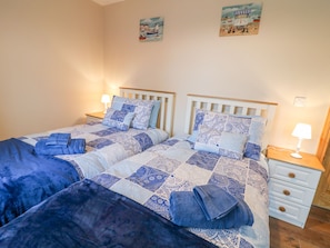 2 bedrooms, individually decorated, individually furnished, free WiFi