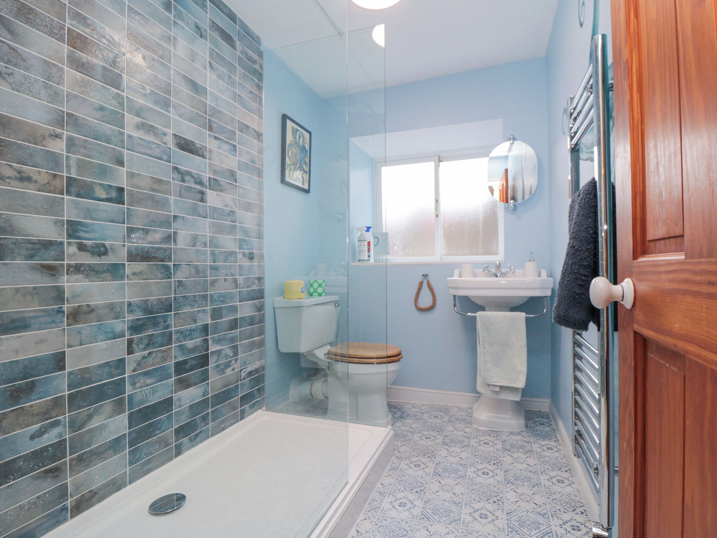 Cottage | Bathroom | Shower