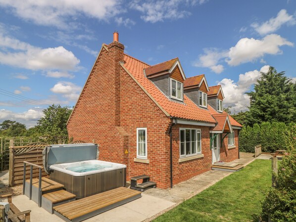 Cottage | Interior - Wayside Cottage (York)