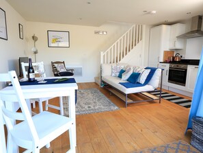 Cottage | Living room - The Reach (Kingsbridge)