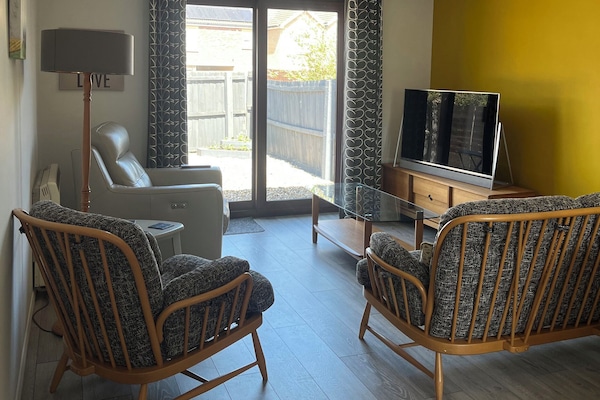 Cottage | Living area