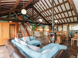 Cottage | Interior