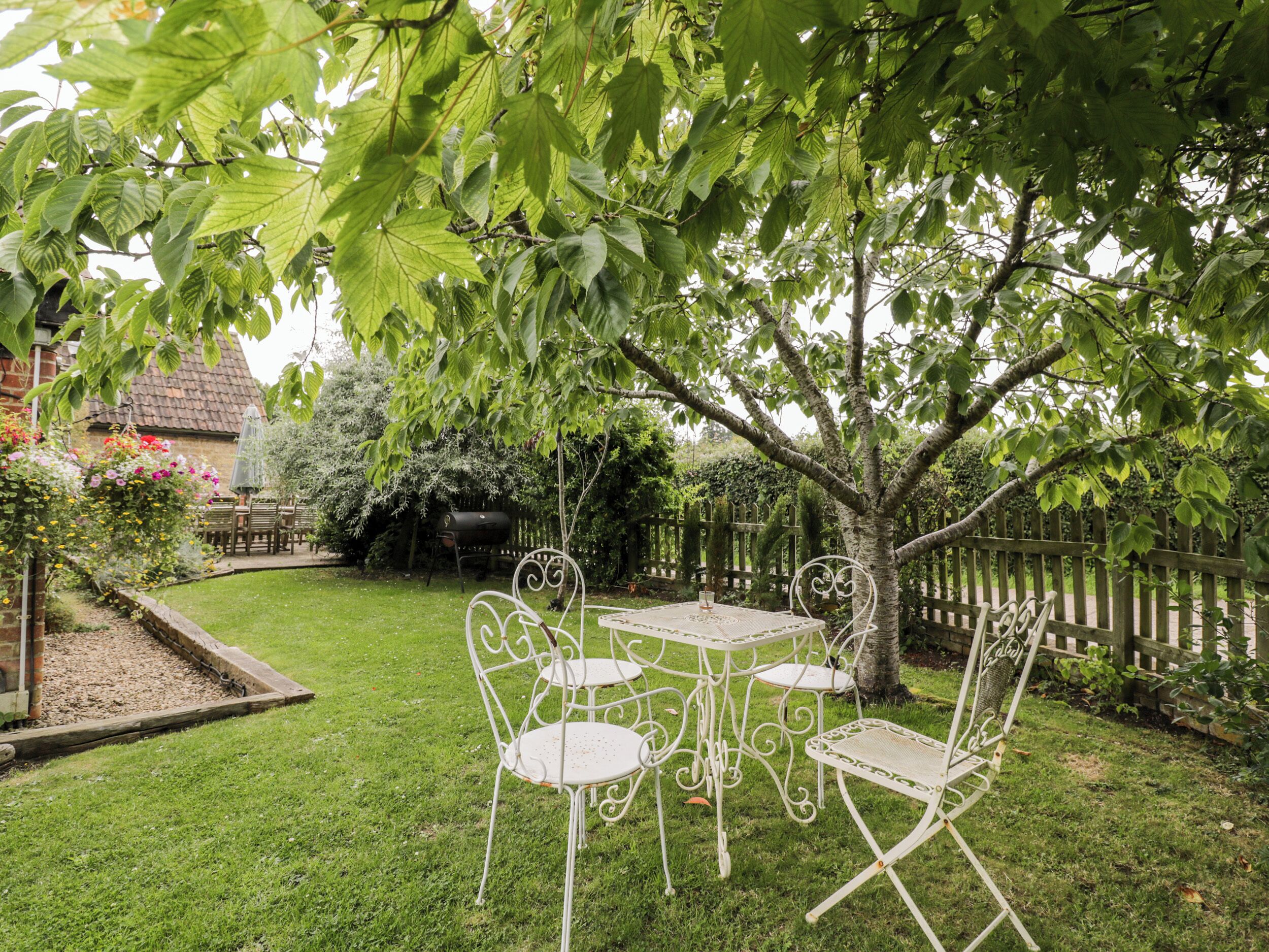 平房 | 室外用餐