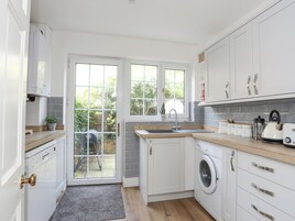 村舍 | 私人厨房 | 冰箱、洗碗机、电热水壶、烤面包机