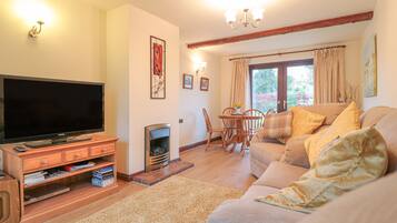 Cottage | Living area