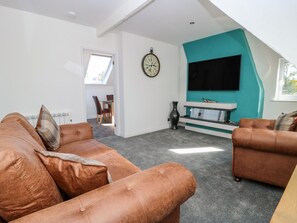 Cottage | Interior - 2 Rodgers Mews (Malton)