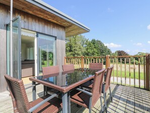 Outdoor dining - Rowan (Truro)