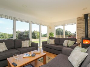 Cottage | Interior - Rowan (Truro)