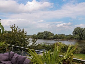 Cottage | Interior - Longmynd (Gloucester)