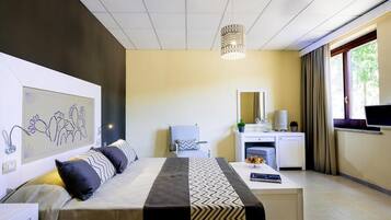 Minibar, chambres insonorisées, Wi-Fi gratuit, draps fournis