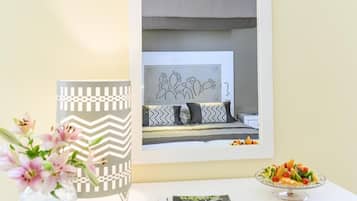 Minibar, schallisolierte Zimmer, kostenloses WLAN, Bettwäsche