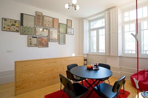 Suite, River View, Ground Floor | Living area | Flat-screen TV - 14 Esquadra  Cais das Pedras Guest House (Porto)