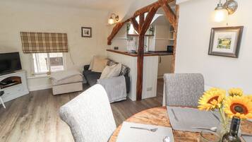Cottage | Living area