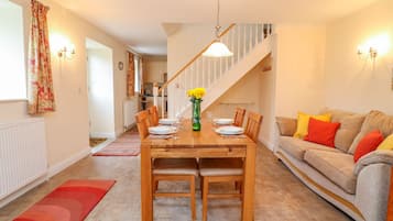 Cottage | Interior