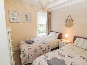 Casa de campo | 2 habitaciones, decoración personalizada y muebles diferentes 