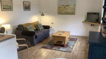 Cottage | Living area | TV, DVD player